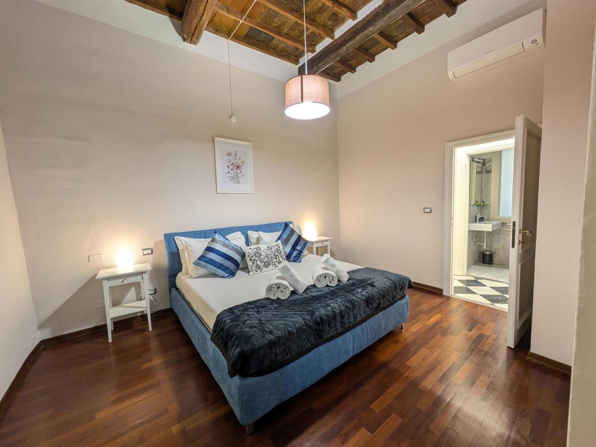 Flowers' Duomo, Central And Spacious Apartment Florenz