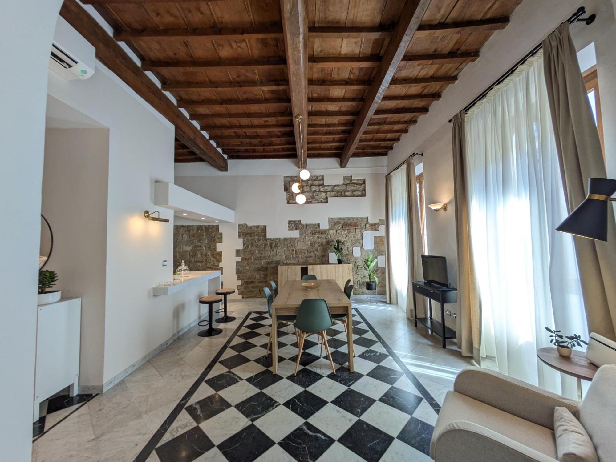 Flowers' Duomo, Central And Spacious Apartment Florenz